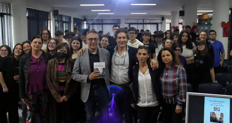 Pomeriggio di grandi emozioni al Liceo Quercia di Marcianise con Alessandro Tartaglione