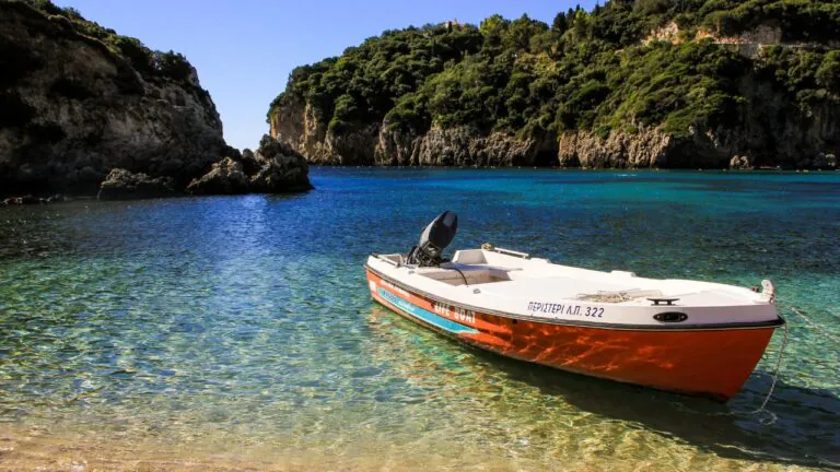 Estate 2023: altro che Ibiza e Mykonos, ecco le mete low cost che fanno risparmiare