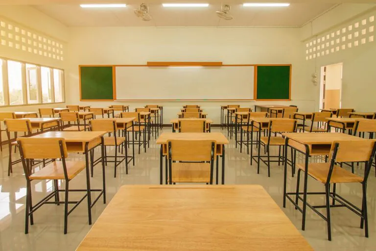 Scuola, dopo 5 giorni di assenza non servirà più il certificato medico: la novità