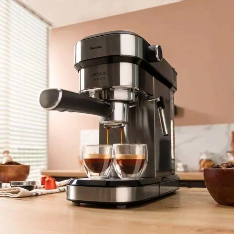 Cecotec Cafelizzia: una macchina di caffè di alta qualità in promo SHOCK su Amazon (-29%)