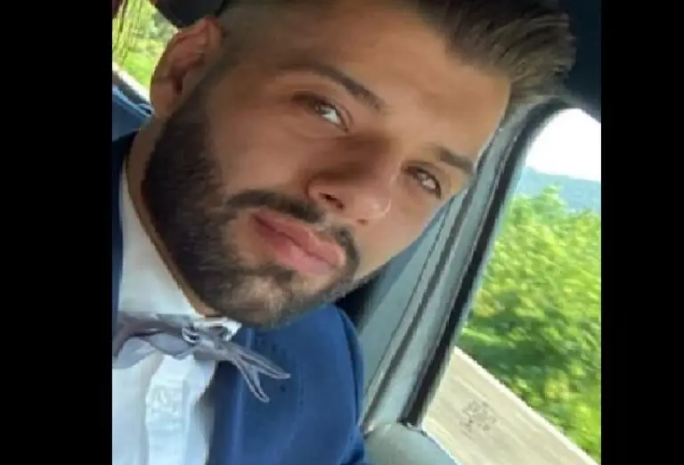 Detenuto scappa da ospedale, giovane agente si getta dalla finestra per prenderlo: è in coma