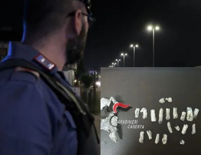 Sfreccia alla guida di un’auto senza patente ma con coca e hashish