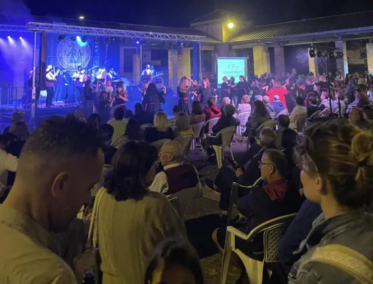 Successo per ‘Casapulla in Folk’ dell’associazione ‘Il Girasole’