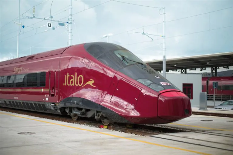 Anche Italo cerca personale: macchinisti, autisti e non solo