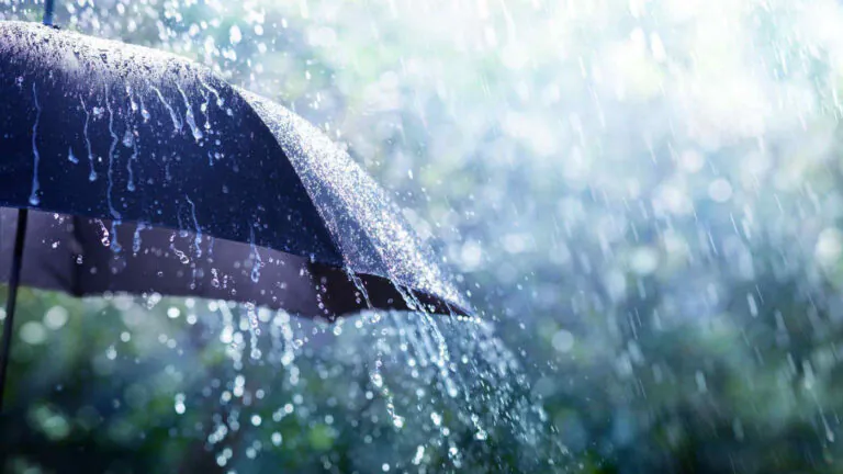 Rovinata anche la domenica: allerta meteo, due aree del Casertano a rischio