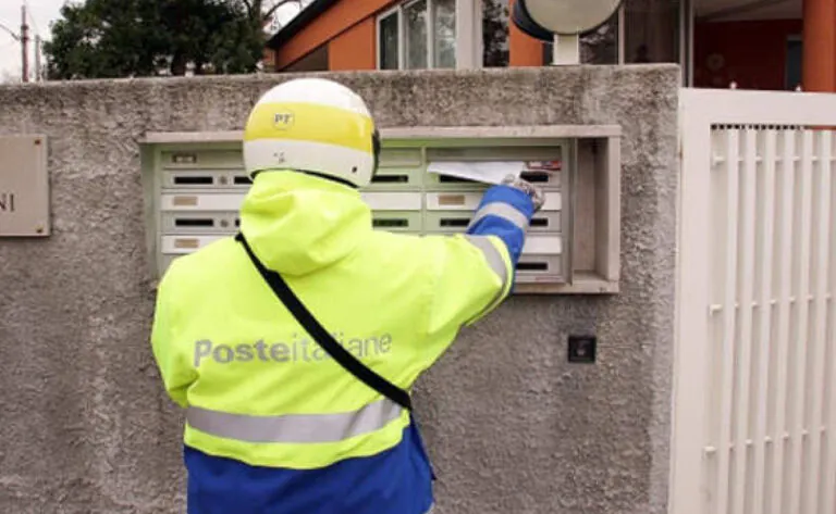 Posta privata cerca portalettere in Campania: le info