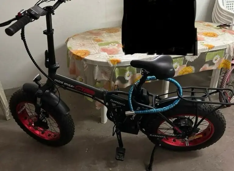 Fanno irruzione in casa per rubargli la quarta e-bike in 6 mesi