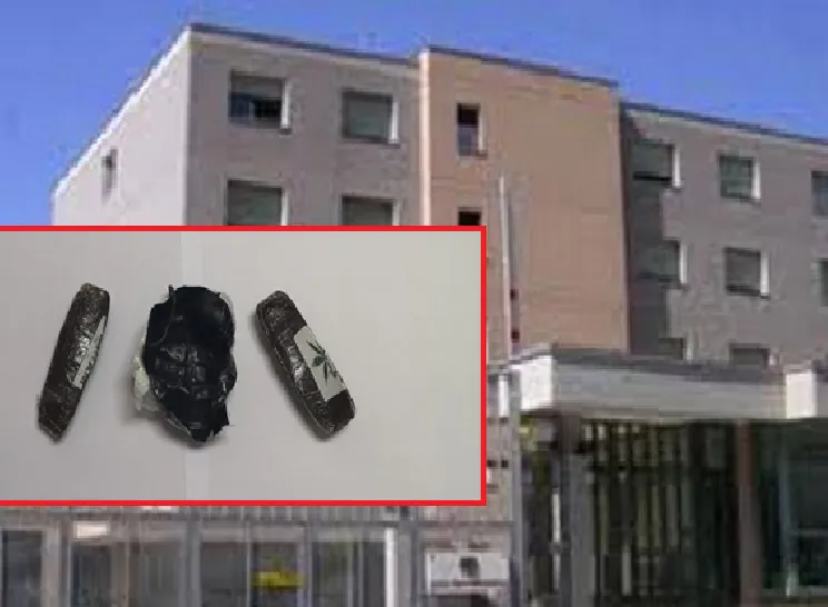 Drone sopra il carcere, scatta il blitz nelle celle: sequestrati droga e cellulari
