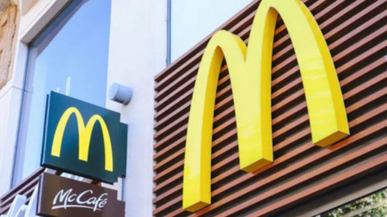 McDonald’s Maddaloni e Capodrise: si assumono hostess e steward
