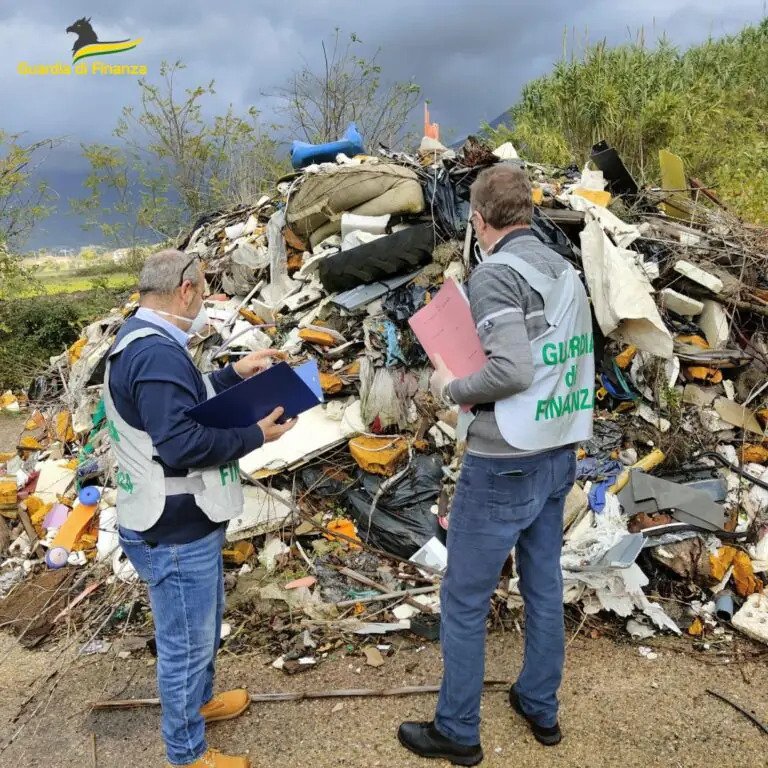 Finanza scopre bomba ecologica in provincia
