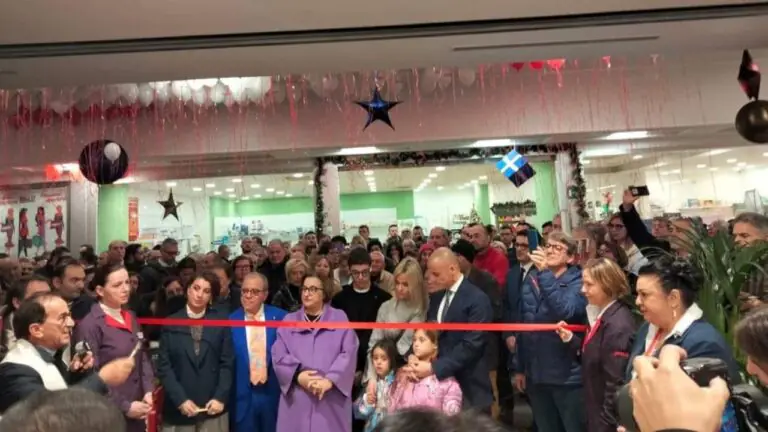 Grande successo per l’inaugurazione del nuovo store: gli sconti proseguono