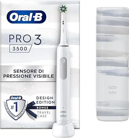 Spazzolino elettrico Oral-B Pro al prezzo più basso di sempre: approfitta subito, offerta a tempo