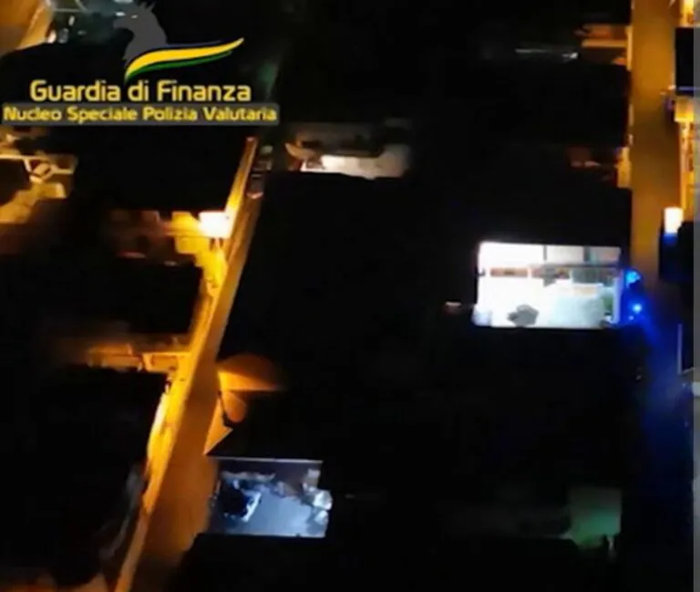 Soldi dei Casalesi riciclati fino in Cina, ecco chi sono gli arrestati. Nomi e ruoli