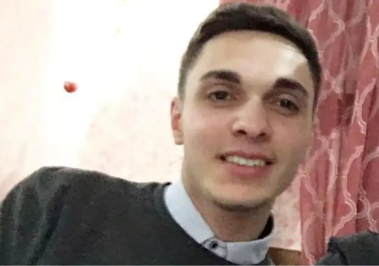 Ucciso dopo lite familiare, gli accoltellati sono 3: madre colpita da malore