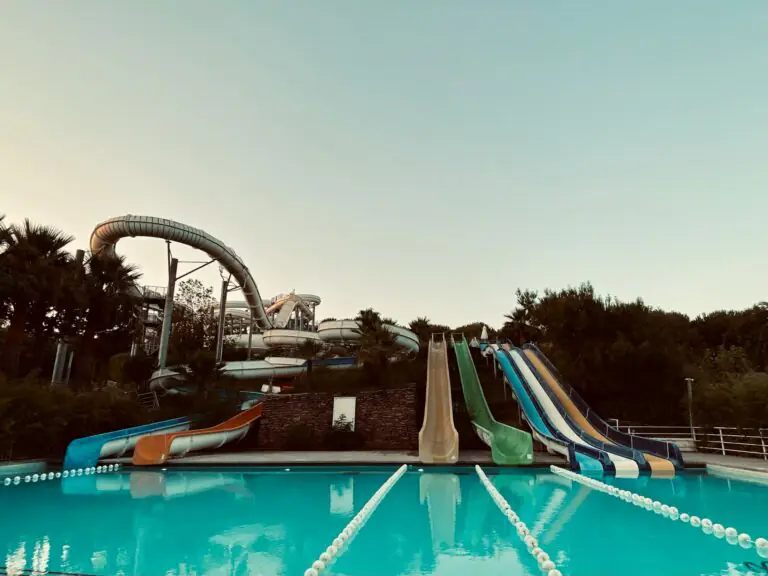 Parco acquatico riapre in Campania, previste 400 assunzioni. Come candidarsi