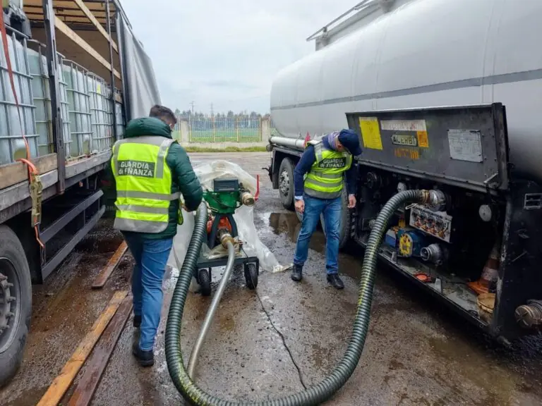 Donati quasi 20 mila litri di gasolio, saranno usati per rifornire diverse strutture. Il presidente ringrazia