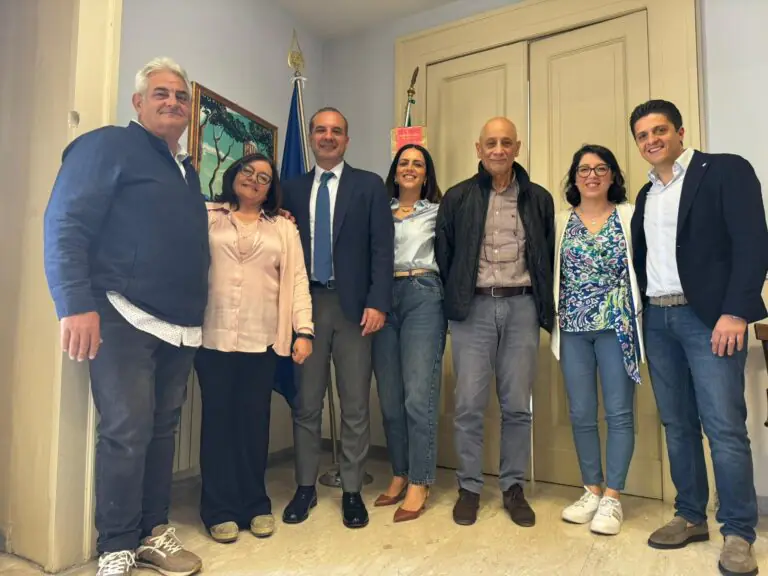 Il gruppo civico ‘Legalità e Trasparenza’ al fianco del sindaco Raiano