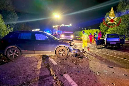 Scontro tra auto sulla 7Bis, il bilancio dei feriti