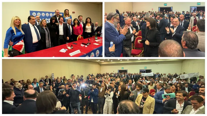 Campagna elettorale, apertura formato maxi per Forza Italia