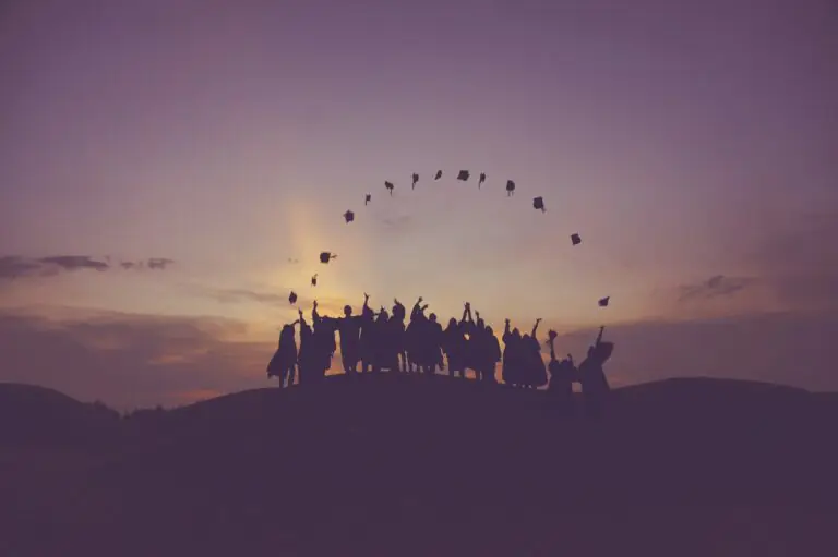 Saggio di fine anno: musica, teatro e plausi a studenti meritevoli. Appuntamento venerdì 31 maggio