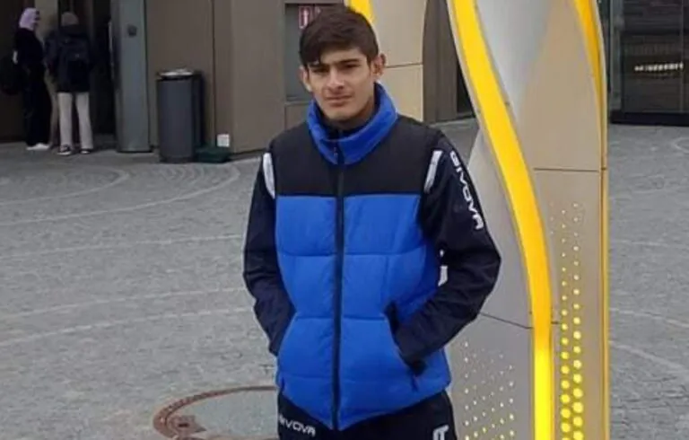 Muore a 21 anni al centro commerciale, autopsia verità sulla salma: l’ipotesi