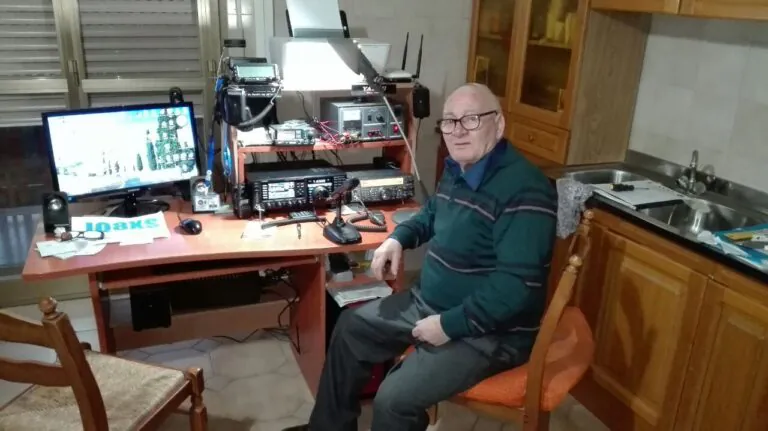 Si spegne “Silver EEO” noto Radioamatore: era la “voce” della sua città. Comunità in lutto