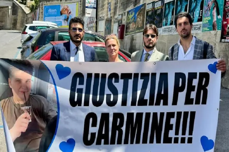 Muore a 15 anni per un tumore non diagnosticato: “Riconoscibile già ai primi sintomi”
