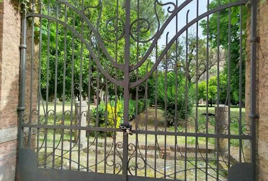 Villa Cristina nell’abbandono, consigliere Talento: “Riaprire il giardino”
