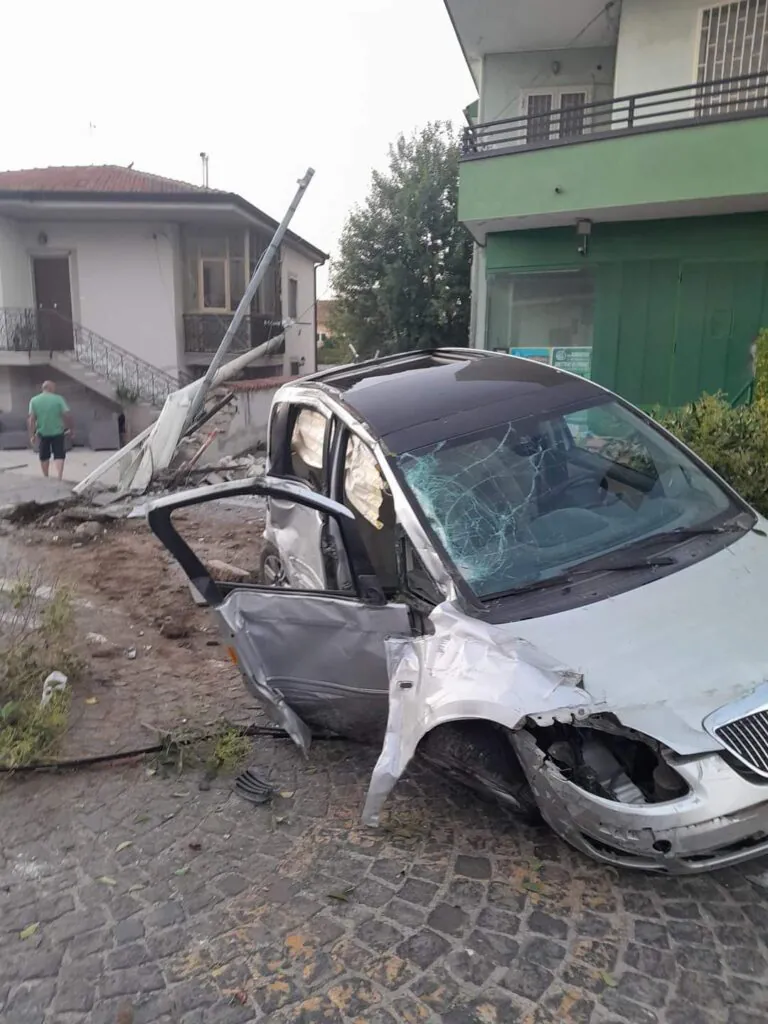 Terribile incidente nella notte, la dinamica