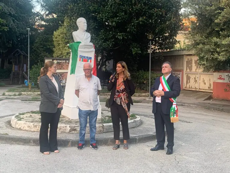 Il coraggio della Resistenza, città ricorda colonnello ucciso dai nazifascisti