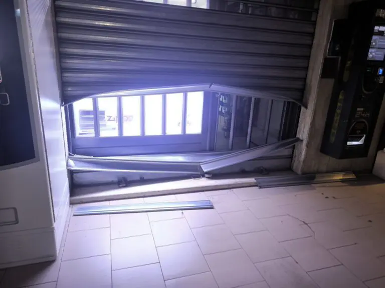 Ancora un raid ad un tabacchi: è emergenza in città