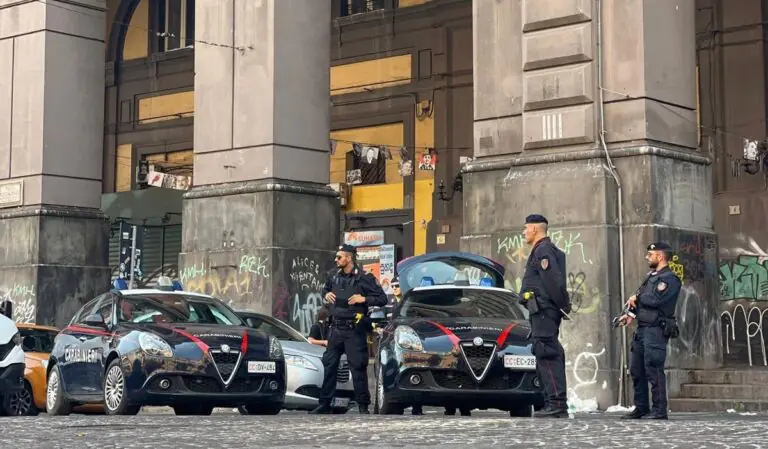 Centro blindato, militari a caccia di targhe straniere
