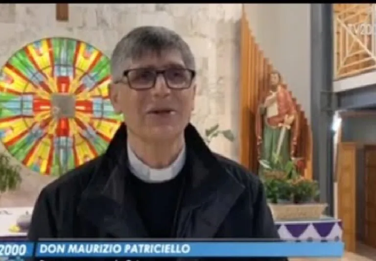Don Patriciello minacciato durante la messa: le dichiarazioni del Presidente Colombiano