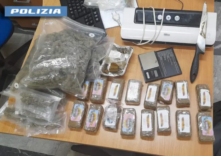 Soldi e droga negli zaini sotto il letto, scatta l’arresto
