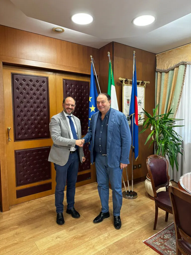 Presidente del Consiglio Regionale incontra Soprintendente Nuzzo, Oliviero: “Un importante momento di confronto”