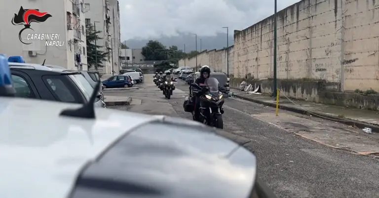 Quartiere al setaccio: scattano sanzioni. Sequestrati 100 chili di alimenti, trovati lavoratori in nero