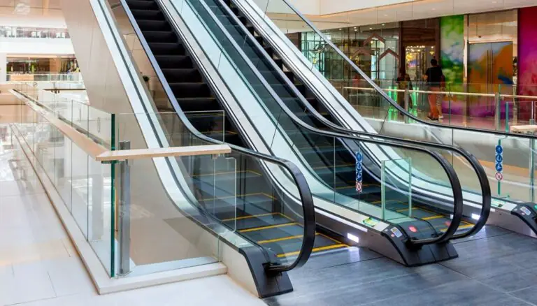 Via ai lavori per il nuovo centro commerciale: previste 100 assunzioni