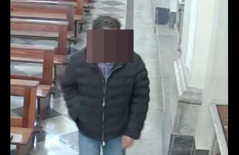 Ruba in sacrestia, ladro pizzicato dai carabinieri