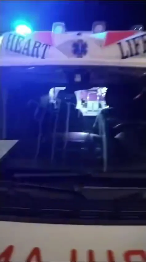 Violenza contro i sanitari ad Halloween: uova e sassi contro un’ambulanza. Il video