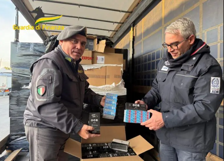 Fumo di contrabbando, intercettati 25 milioni di articoli