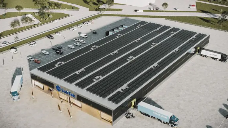 Solitek, 300 assunzioni in Campania per nuovo stabilimento pannelli fotovoltaici