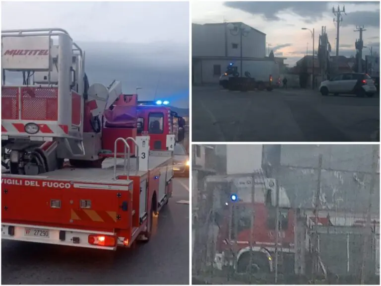 Si staccano tabellone e albero, paura in centro. Colpita anche un’auto