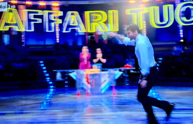 Lotteria Italia, tutti in fila per l’effetto De Martino
