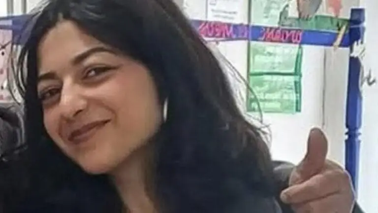Muore a 21 anni davanti al fidanzato in un incidente, 3 indagati