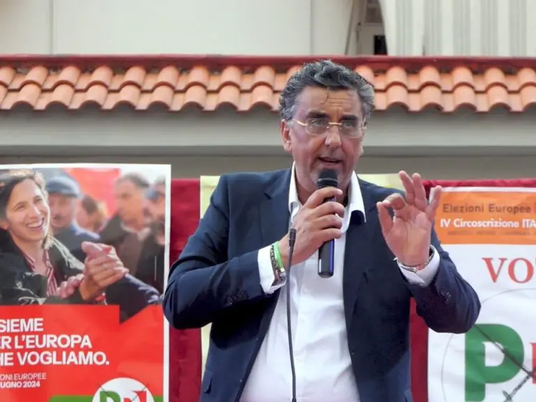 Cecere esonera i gruppi politici: l’obiettivo è rifare una nuova maggioranza