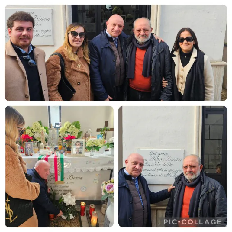 Presidente del Parlamento della Legalità in visita alla tomba di Don Peppe Diana
