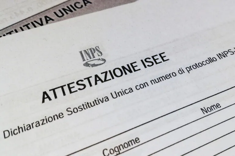 Calcolo Isee, dal 2026 cambia tutto: la novità