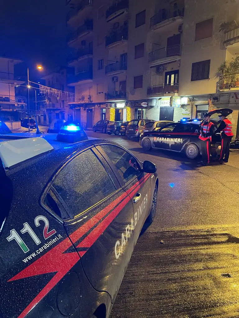 Blitz anticlan, manette pure nel Casertano. Ecco i 16 indagati. I NOMI