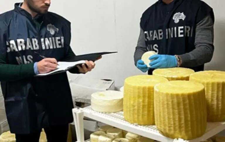 Coppia ricoverata dopo tagliere, individuate 2 aziende casearie. Novità per la fidanzata
