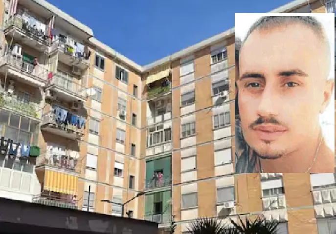 Bimba sbranata, sequestrato il cellulare del padre